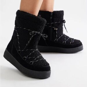 Black Snow Boots